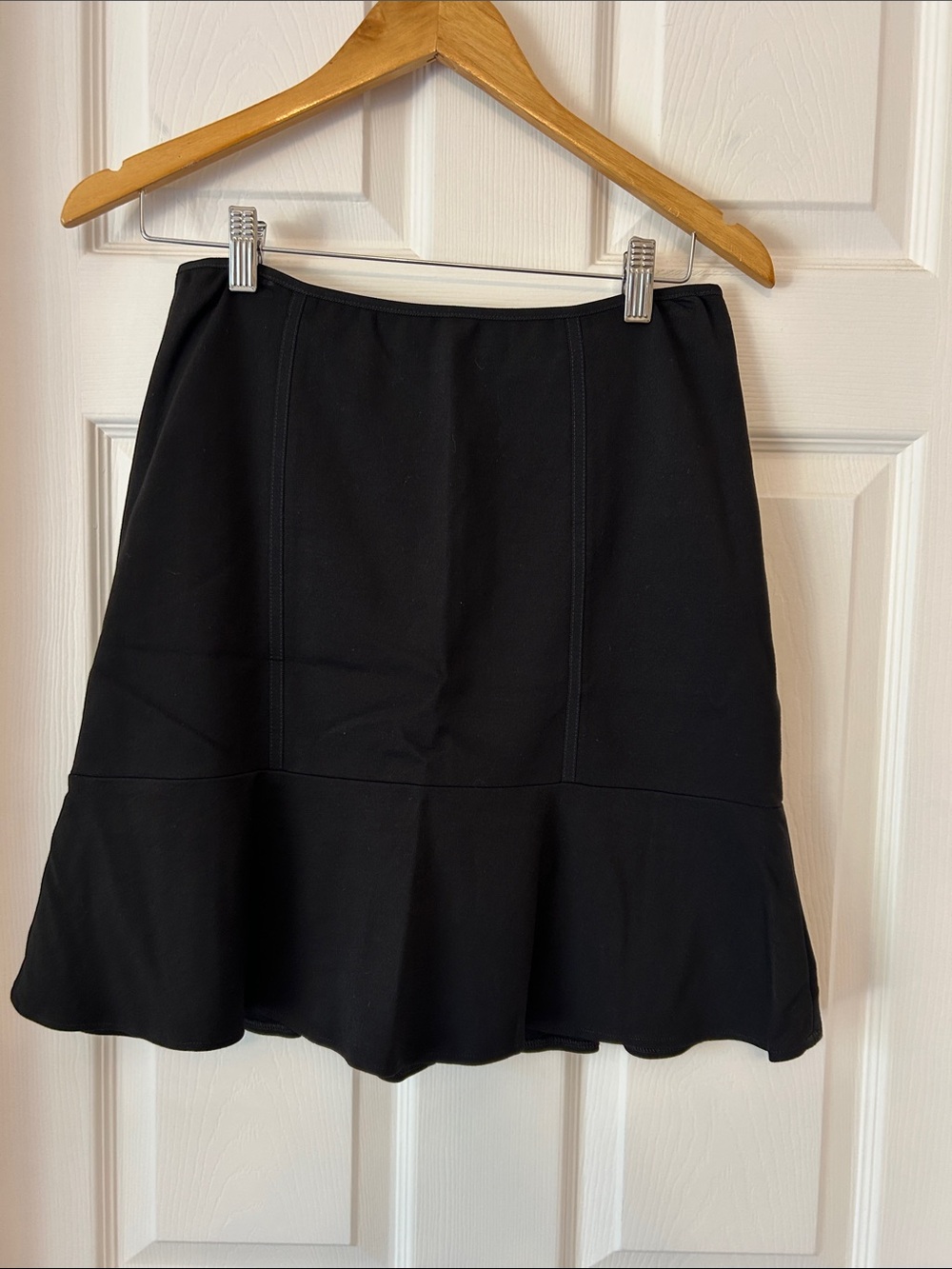 White House Black Market Black A-Line Flounce Hem Skirt